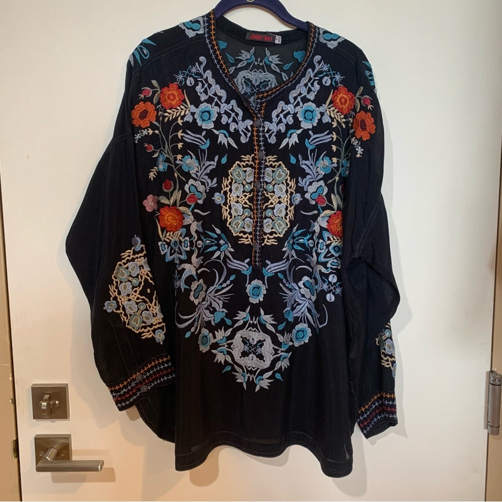 Johnny WAS Black Jordan Long Sleeve Top with Multicolor Floral Embroidery